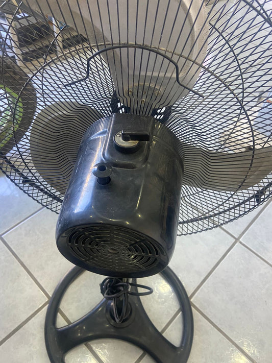 🛴🌬️ Scooter con Ventilador MY AIR – Seminuevo 🌬️🛴