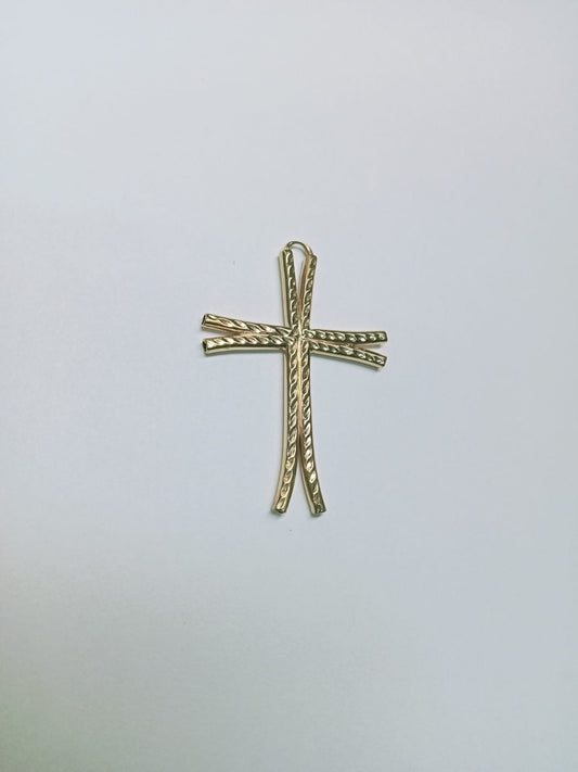 Dije de Oro 10K Diseño Cruz