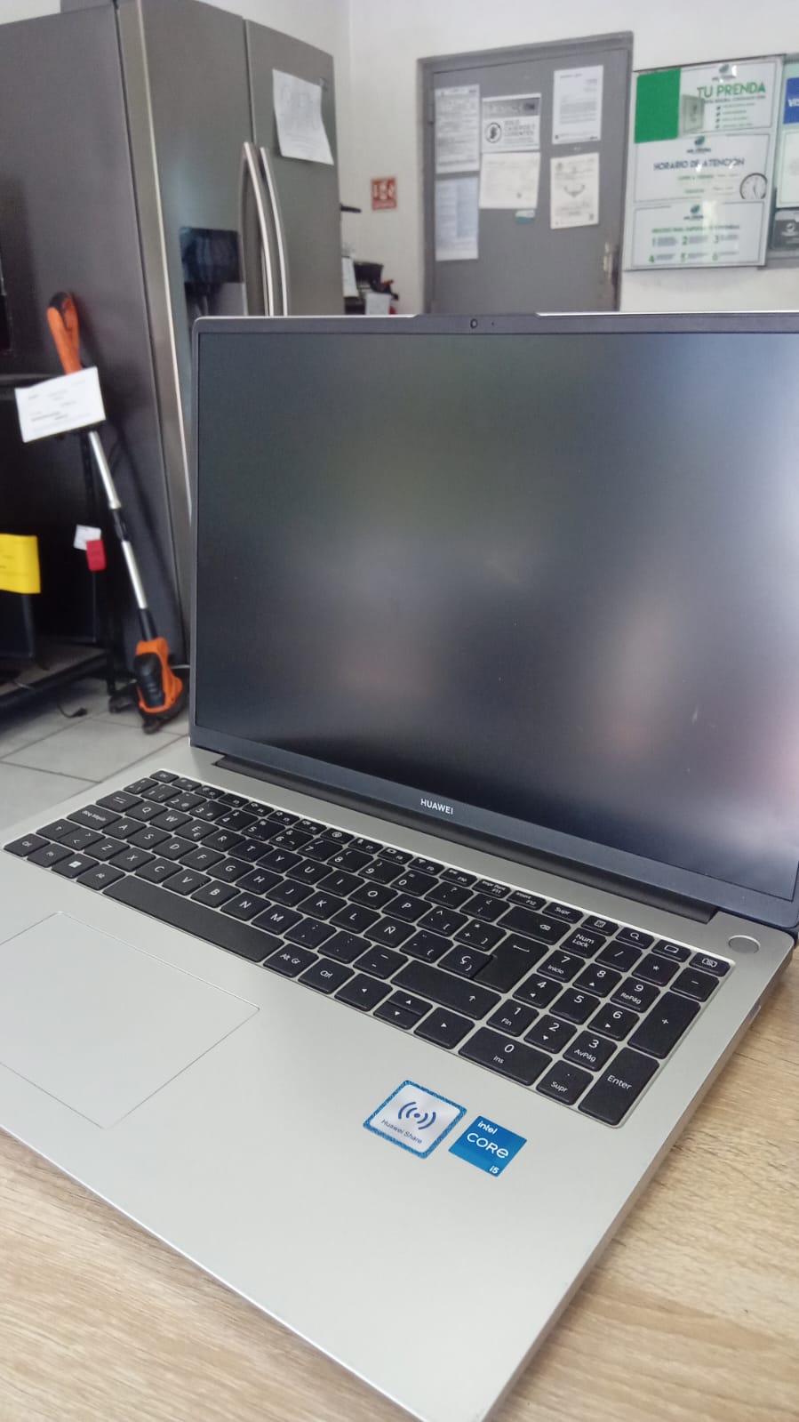 💻 LAPTOP HUAWEI 256 GB 16 RAM-usada