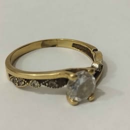 Anillo 10 k con sintético 10k 2.1Gr#15