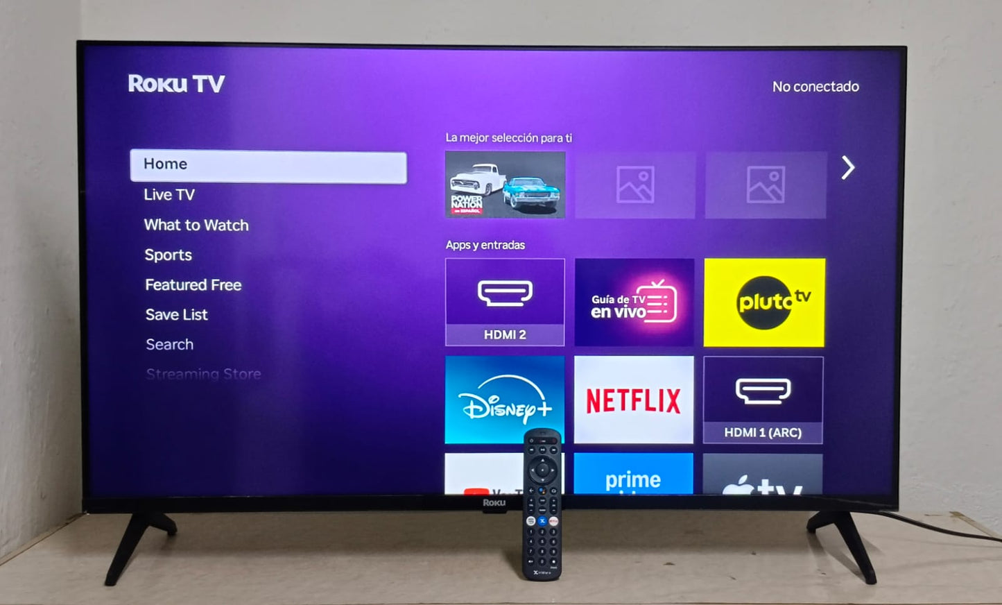 Smart tv 40 pulgadas ROKU, usado