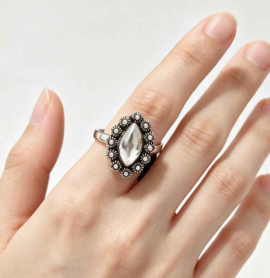 Plata anillo flor .925 3.7g