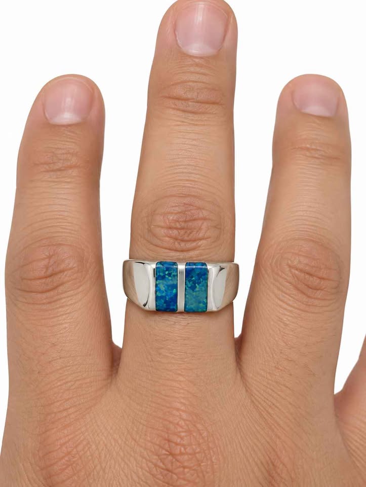 Plata anillo con sintético verde de 2 rayas .925 3.4g