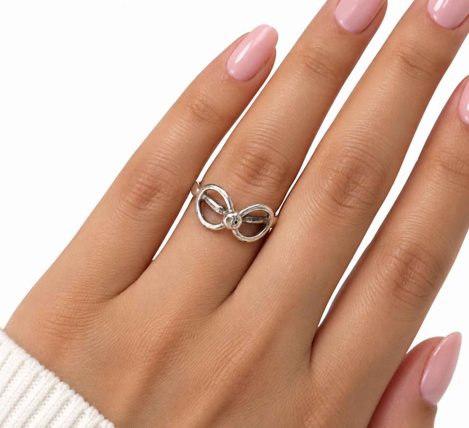 Plata anillo infinito .925 1.1g