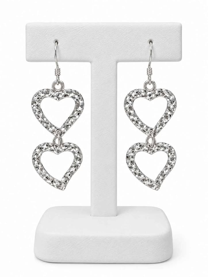 Plata aretes de corazón .925 2.7g