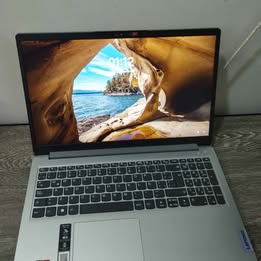 Laptop Lenovo 8ram con cargador ✨