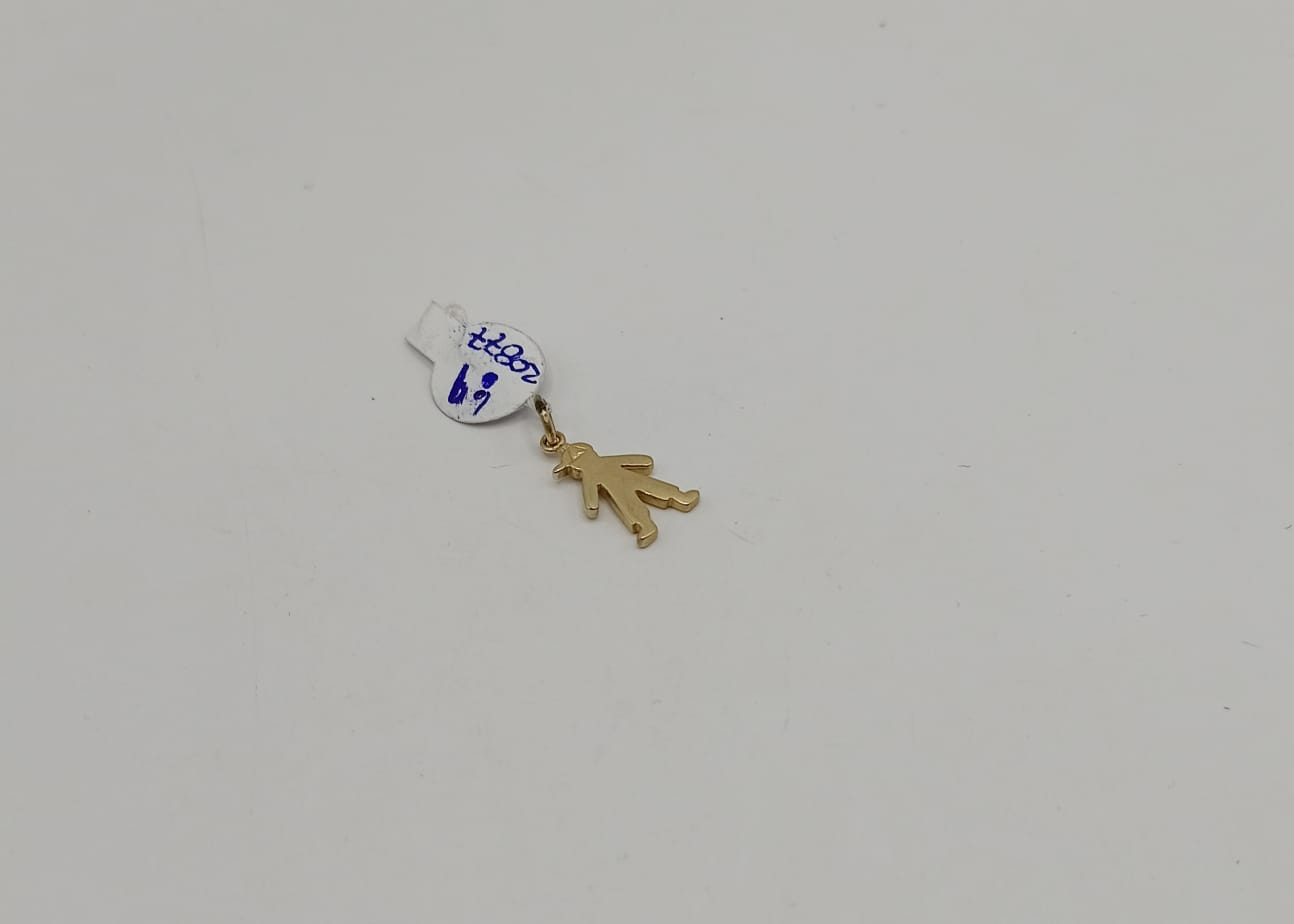 Dije de niño ORO 14K peso .9gr, usado