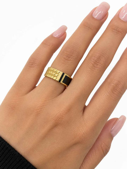 Oro anillo #12.5 14k 7.3g