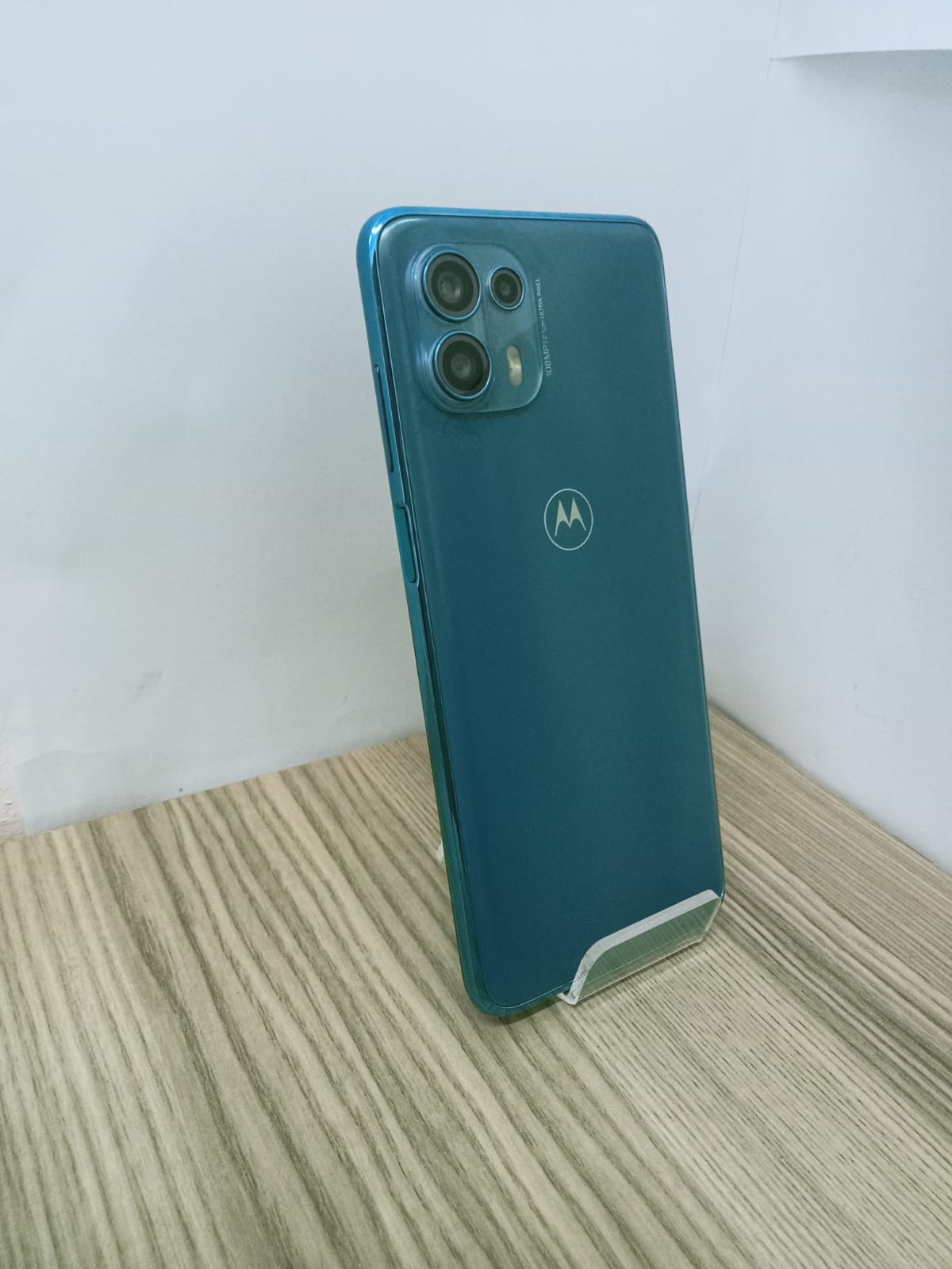 Motorola Edge 20 Lite – 128 GB liberado, excelente estado -USADO