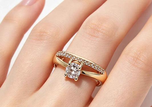 Oro anillo con zirconia #7 10k 1.5g