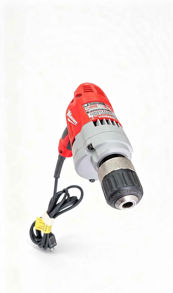 TALADRO MILWAUKEE MAGNUM HOLE SHOOTER