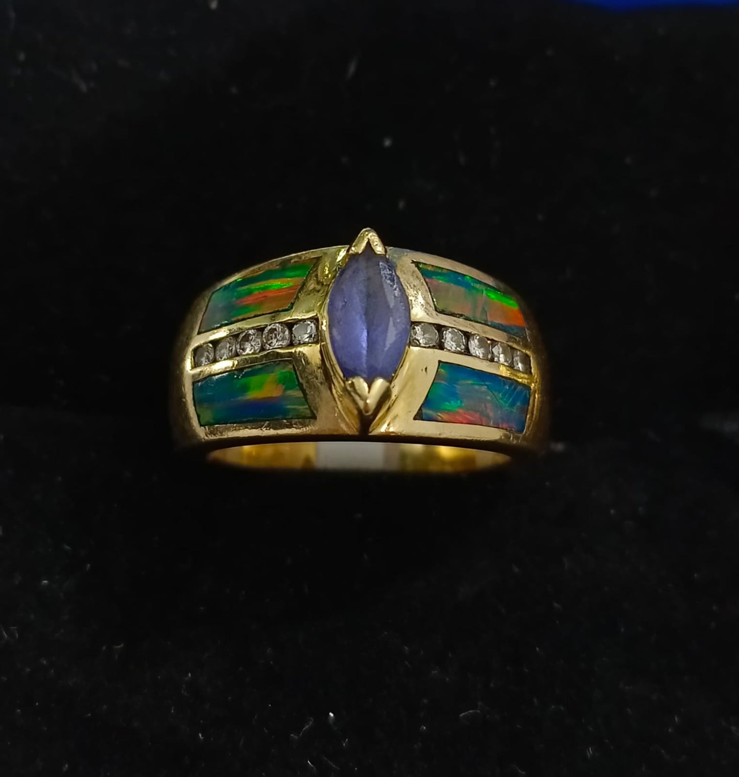 Anillo de ORO 14k con piedra grande peso 9gr, usado
