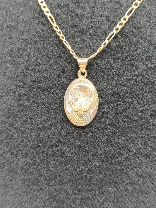 Cadena 3x1 con dije de palomita oro 10k peso 3.8gr, usado