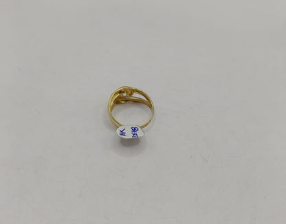 Anillo con diseño ORO 14k peso 2.9gr, usado