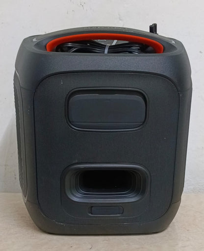 Bocina recargable JBL partybox, usado