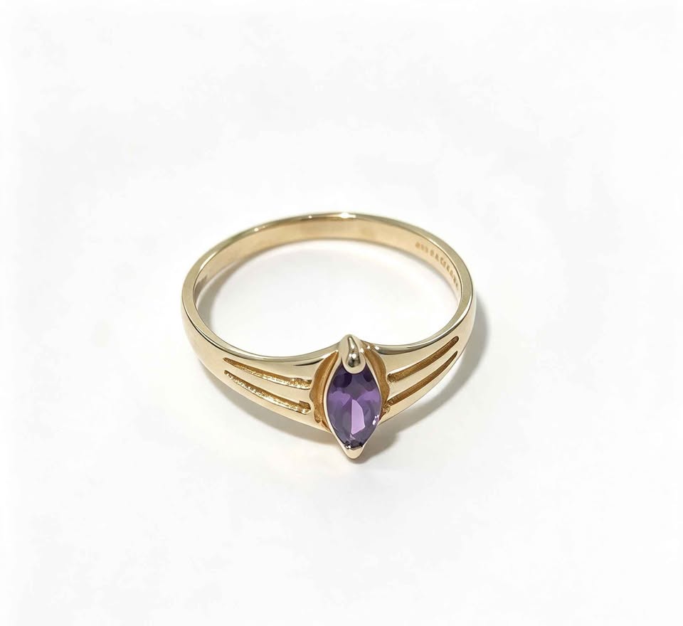 Oro anillo sintético morado 10k 1g