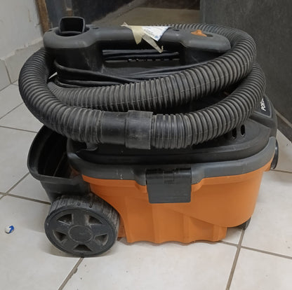 Aspiradora RIDGID 4 GALONES, usado