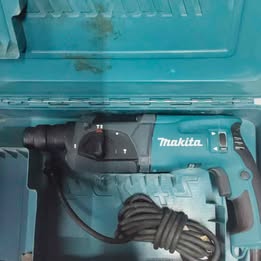 Roto martillo makita con estuche