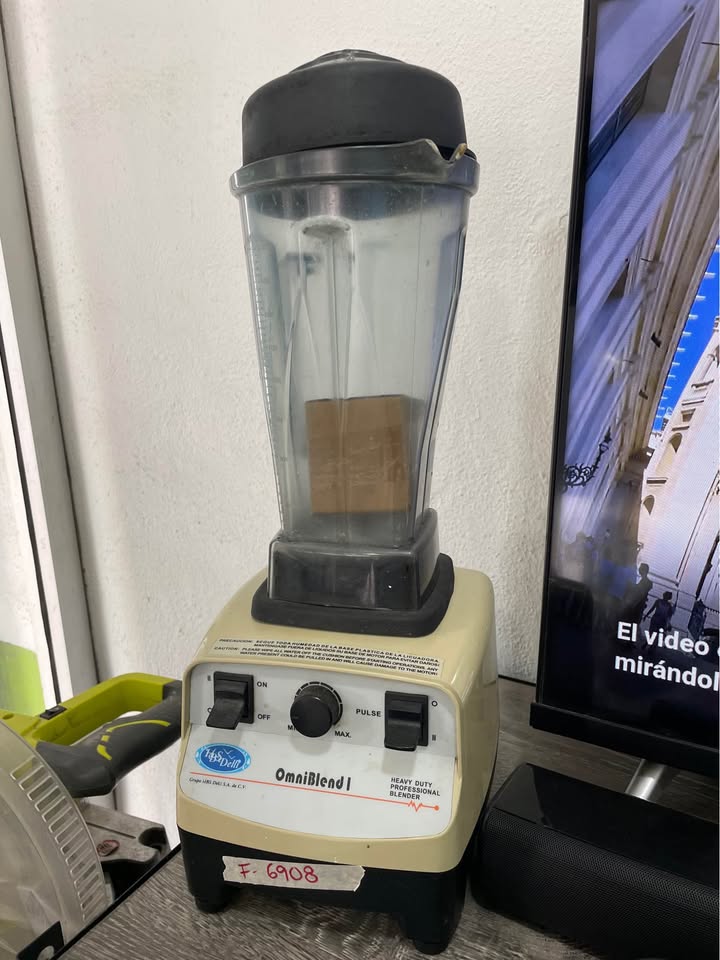 Licuadora Omniblend-USADO