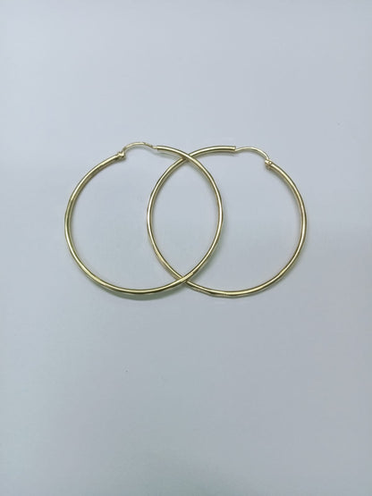 Par de Arracadas Diamantadas en Oro 10k – 2.2 g