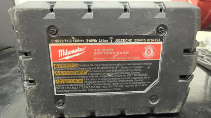 SIERRA CIRCULAR MILWAUKEE INALAMBRICO CON BATERIA (SIN CARGADOR)