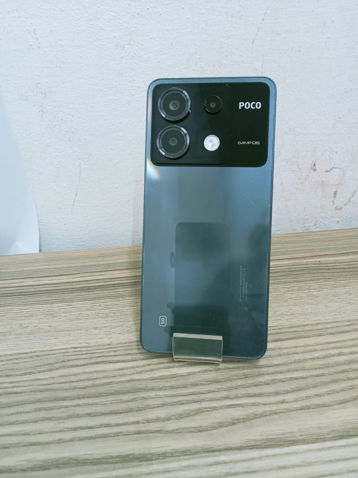 📱 POCO X6 – 256GB / 8GB RAM usado