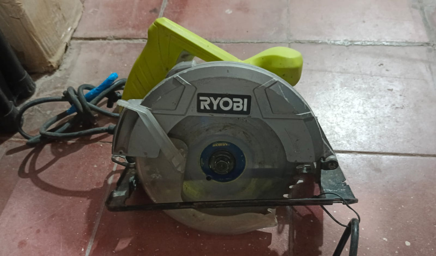 Sierra circular RYOBI csb125, usado
