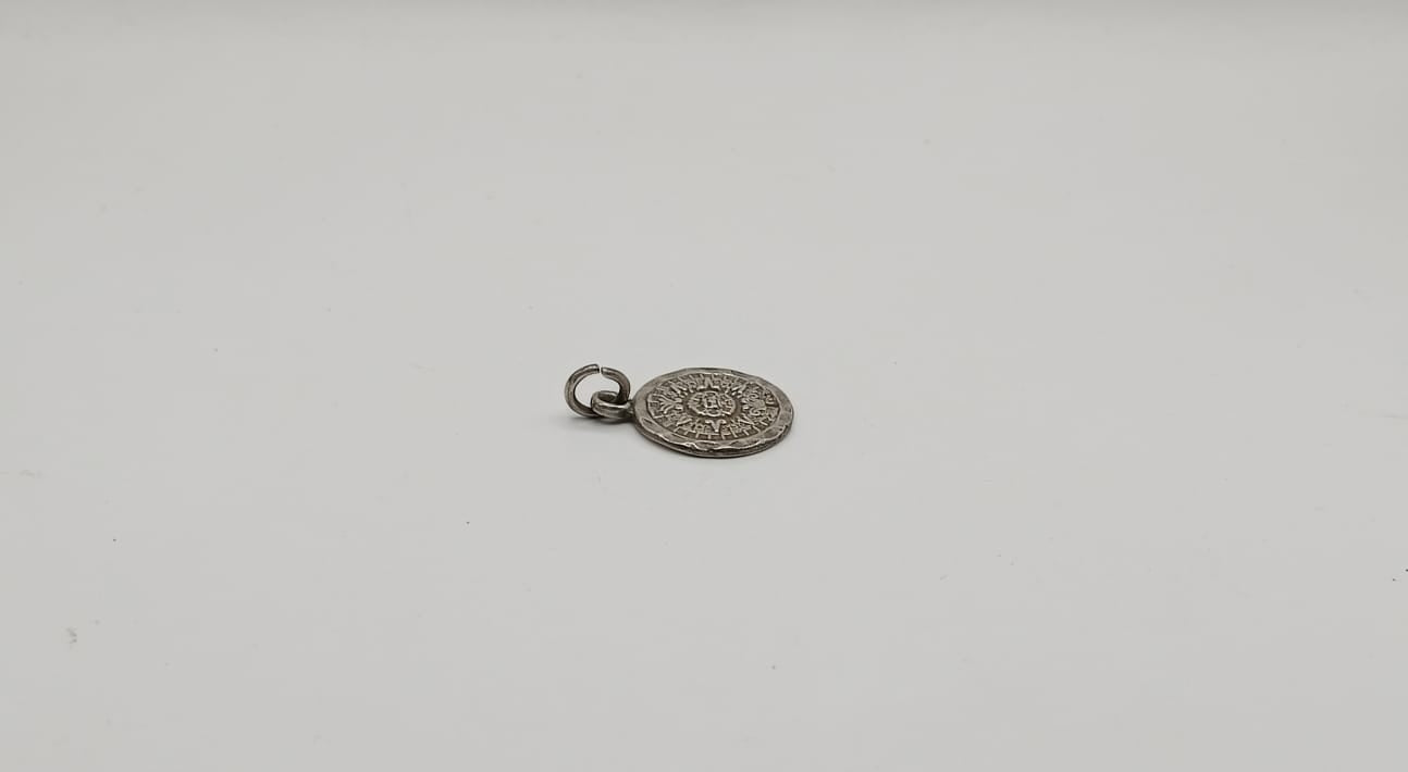 Dije PLATA 925 peso 3.3gr, usado