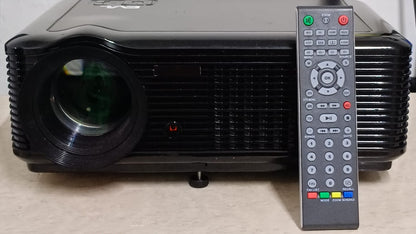 Proyector EVL led-66 en caja con accesorios, usado