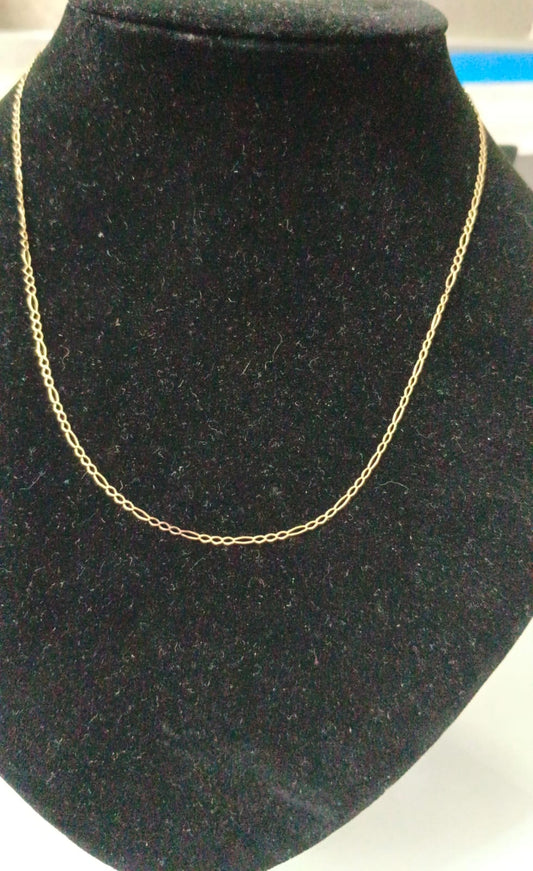 Cadena delgada ORO 10k peso 1.5gr, usado