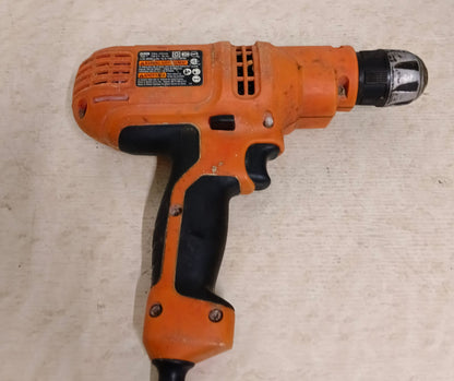 Atornillador Black & Decker dr260, usado