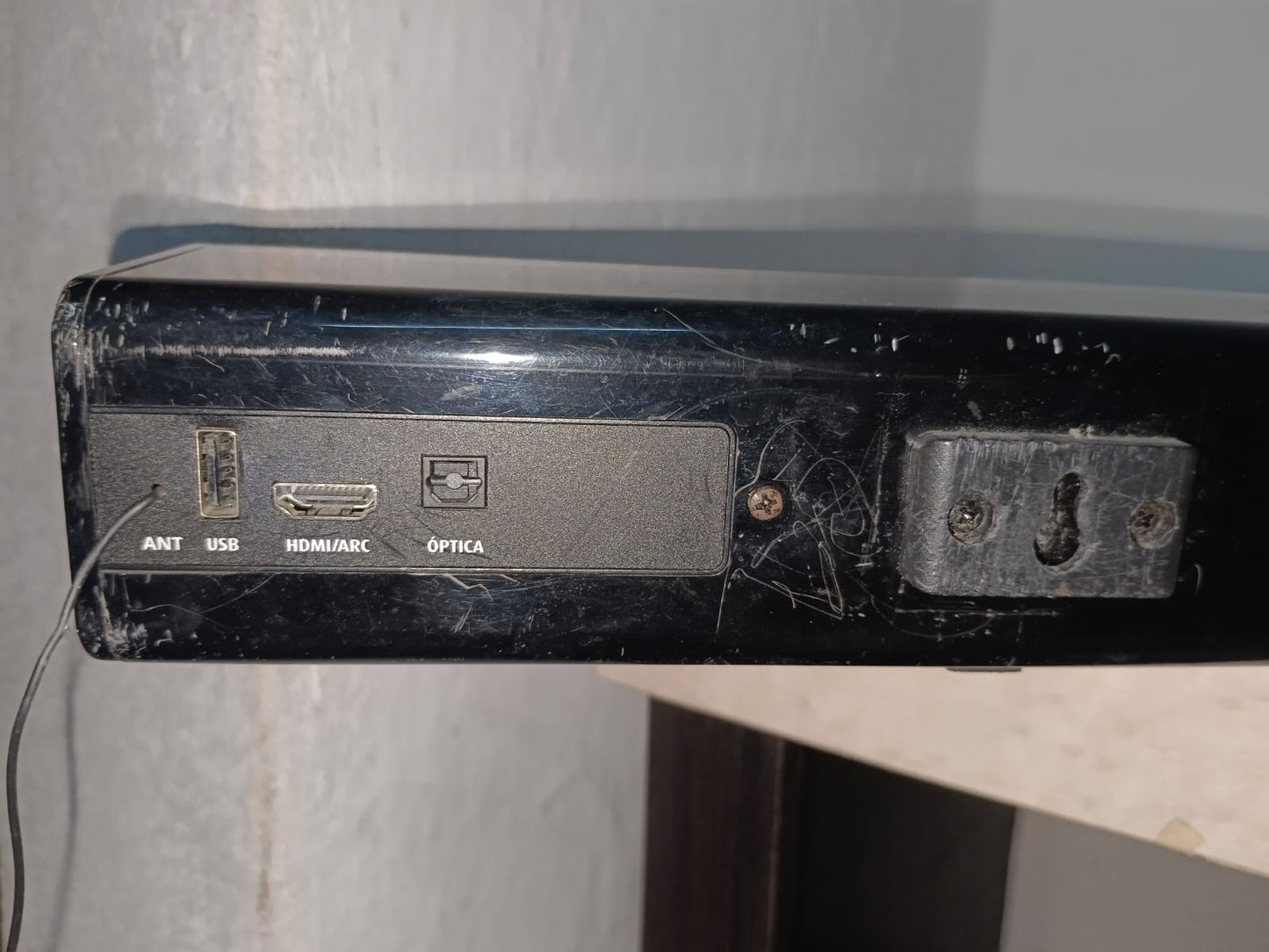 barra de sonido Kaiser ksm-3456, usada