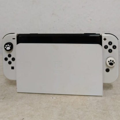 CONSOLA DE VIDEOJUEGOS ( INTENDO SWITCH ) CON ESTUCHE 3 JUEGOS FISICOS Y SU BLOCK