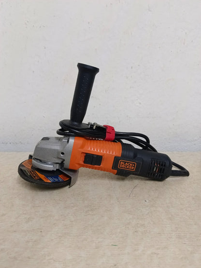 Mini esmeril BLACK & DECKER g720x-b3, usado