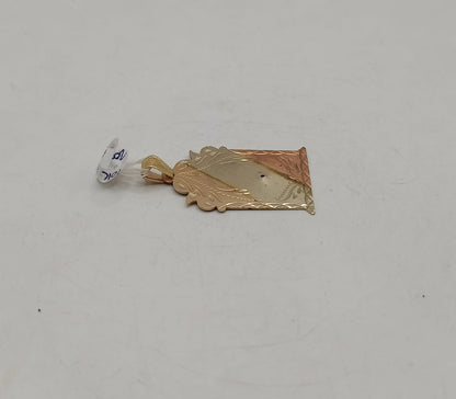 Dije ORO 10k peso 4.4gr, usado