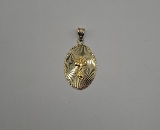 Dije del Divino niño ORO 10k peso 1.7gr, usado