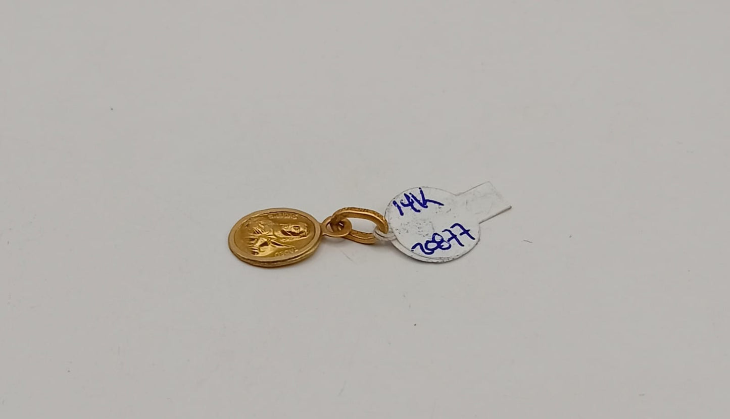 medalla religiosa ORO 14k peso .8gr, usado