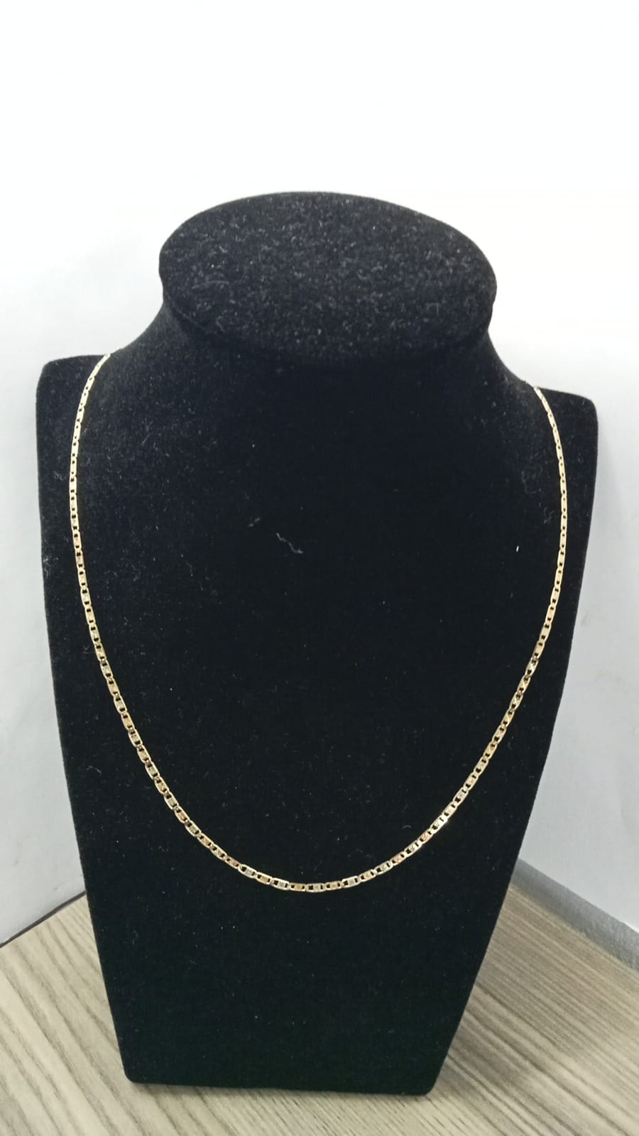 Cadena estilo gucci  10k 3.1gr 22cm largo