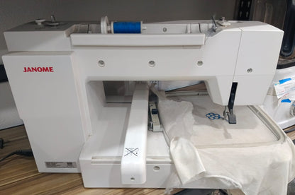 Bordadora JANOME mc500e, usado