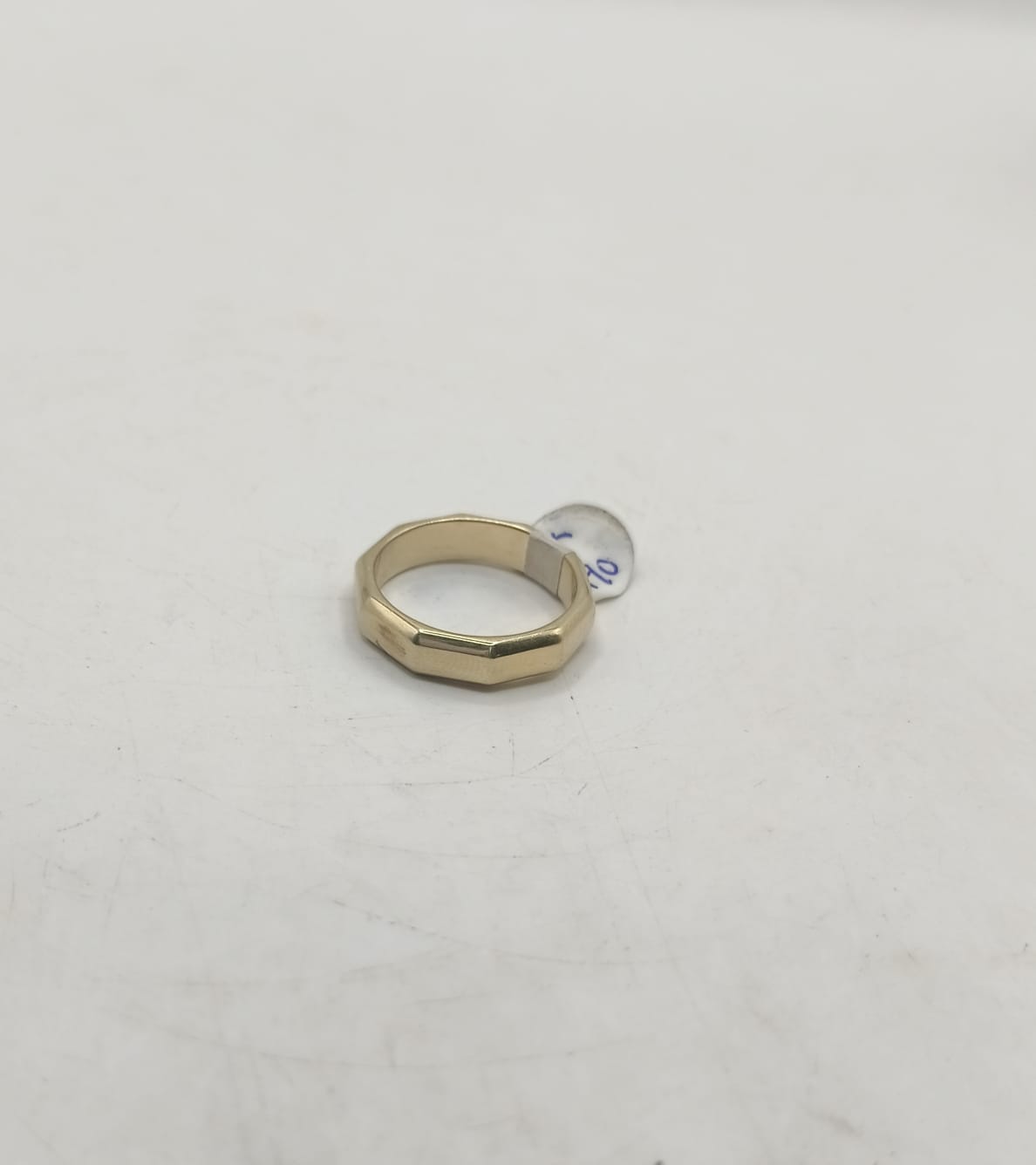 Argolla ORO 14k peso 5.9gr, usado