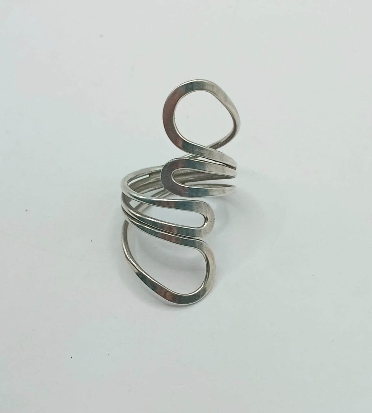Anillos con curvas PLATA 925 peso 5.5gr