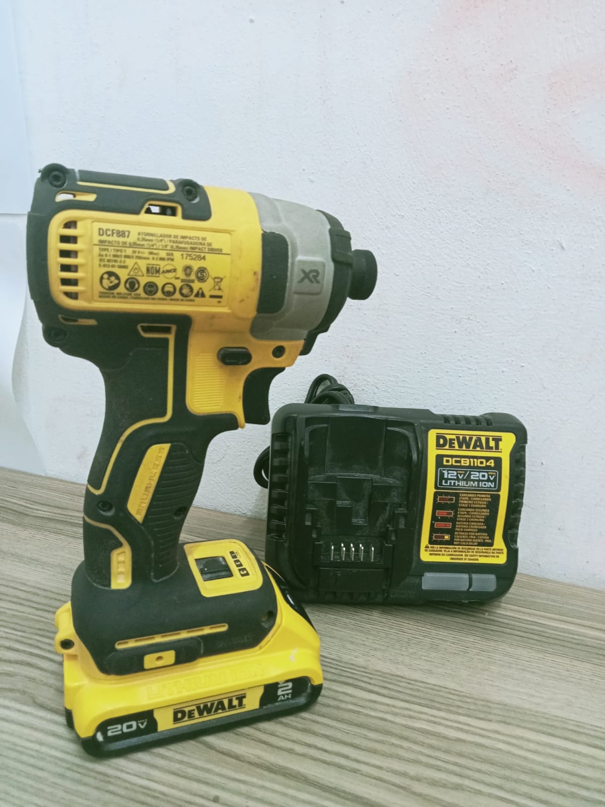 DeWalt DCF887 – Llave de Impacto 18V XR Brushless ⚡