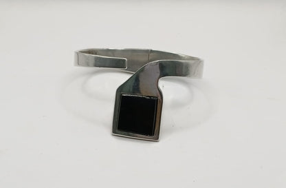 Pulsera con sintetico PLATA925 peso 56.4gr, usado