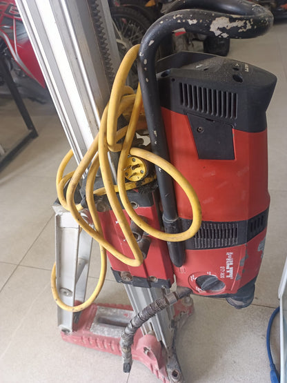 Perforadora HILTI dd200, usado