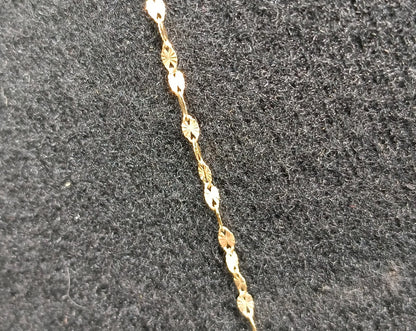 Cadena eslabon hoja ORO 14k peso .8gr, usado