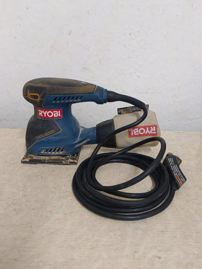 Lijadora de acabado RYOBI s652d, usado