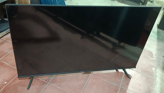 Smart tv Hisense 32 pulgadas con control, usado