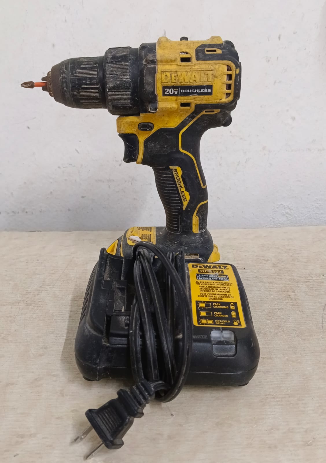 TALADRO DEWALT