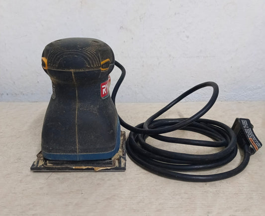 Lijadora de acabado RYOBI s652d, usado