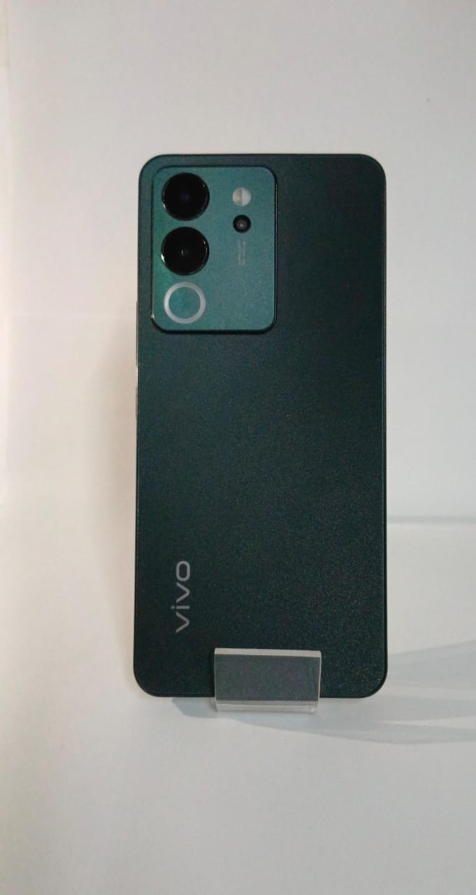 Celular vivo V30 Lite 5G / 256 GB / 12 GB RAM usado 💥💎